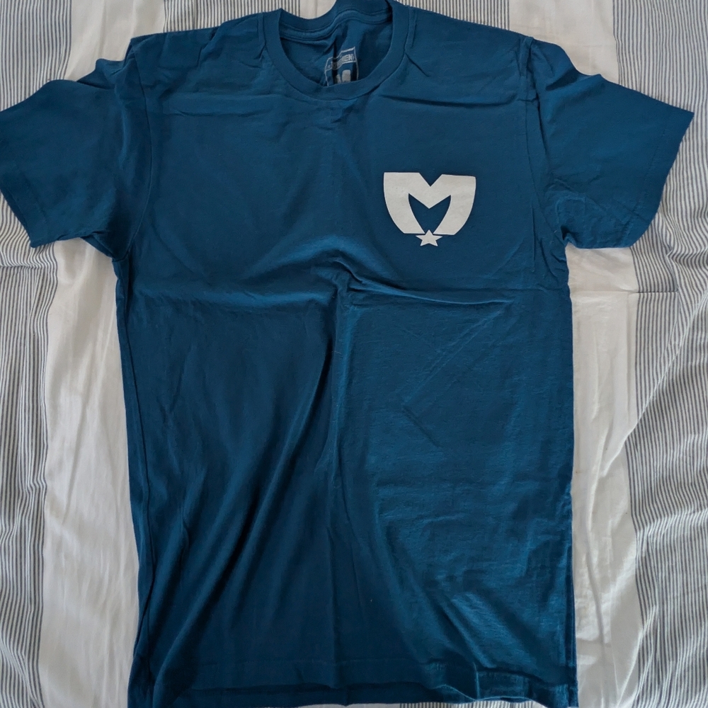 The Movement T Shirt‎